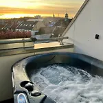 Mortens Boutique 4* Άλμποργκ
