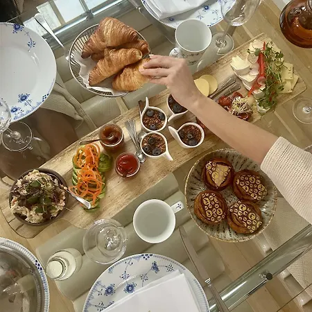 Mortens Boutique 4*